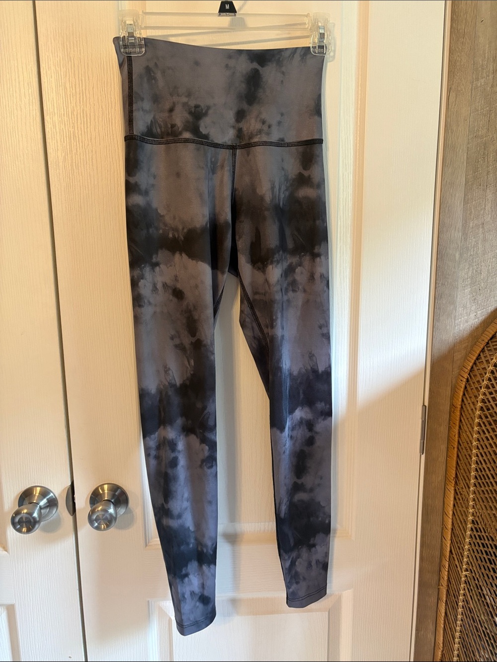Beyond Yoga Black and Gray Tie-Dye High-Rise Leggings